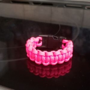 Handmade CobraStitch Paracord bracelet